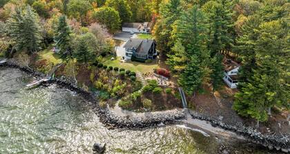 Lakefront Retreat | Sleeps 10 | Private Beach