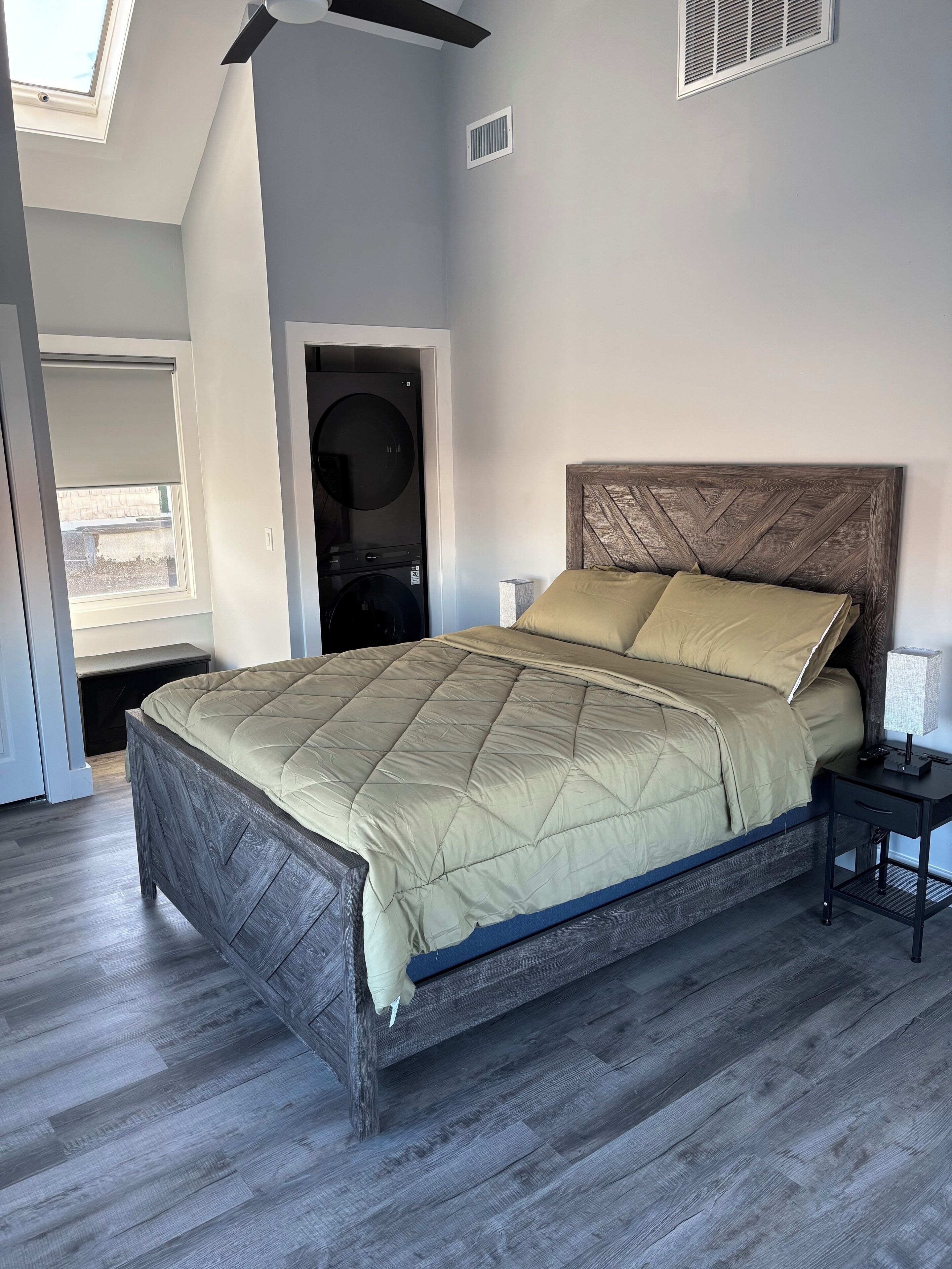 1 bedroom, iron/ironing board, WiFi, bed sheets