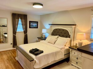 2 sovrum, skrivbord, wi-fi och sängkläder