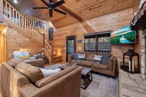 スマートテレビ、暖炉