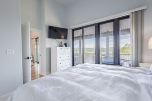 2 Schlafzimmer, Bügeleisen/Bügelbrett, Reisekinderbett, kostenloses WLAN
