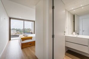 2 Schlafzimmer, Bügeleisen/Bügelbrett, Internetzugang, Bettwäsche