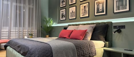 2 soverom, strykejern/-brett, reiseseng for barn og wi-fi