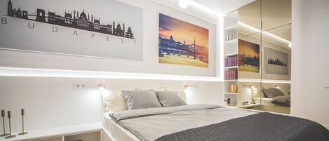 2 bedrooms, iron/ironing board, travel cot, WiFi