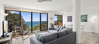 Ocean Waves - unrestricted, breathtaking views of the ocean