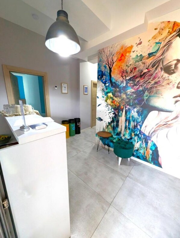 Bar-salon dans le hall