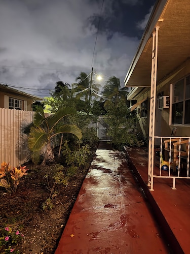 Charming house in terrific Miami with AC, WiFi