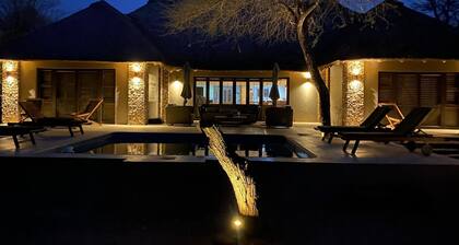 Luvivane Luxury Villa in Marloth Park, close to the Kruger national Park