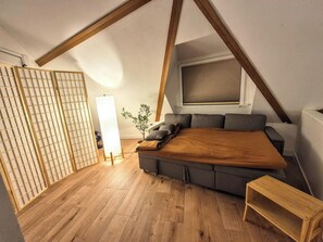 3 habitaciones, escritorio, wifi gratis y ropa de cama 