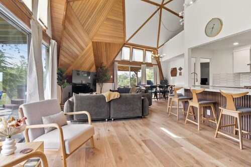 Hikari Haven Dome | Hot Tub,BBQ,Planetarium,Loft