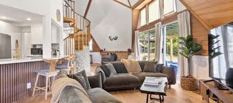 Hikari Haven Dome - Hot Tub, BBQ, Planetarium, Loft, Yosemite!
