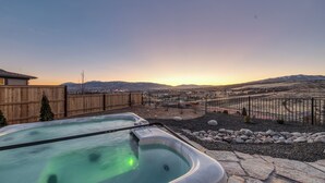 室外 SPA 浴池