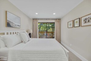 3 bedrooms, travel cot, WiFi, bed sheets