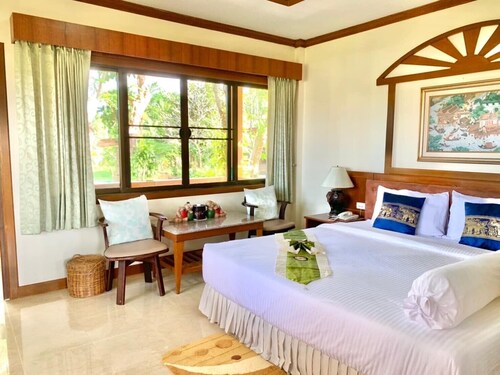 Suan Sang Chan Riverside Resort