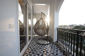Luxury Suite | Balcony