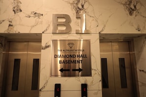 Elevator
