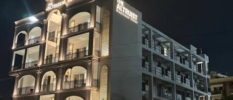 Fachada da propriedade