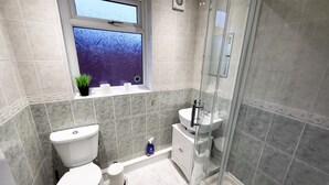 Shared bathroom - Comfortable Stay - Ivor St (Rochdale)