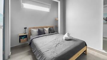 1 habitación, escritorio, tabla de planchar con plancha y wifi gratis