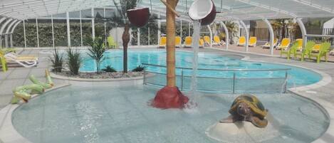 Piscine couverte, piscine chauffée