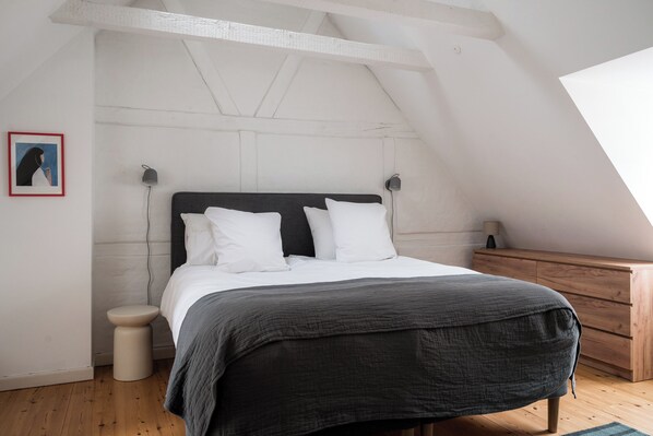 Tabla de planchar con plancha y wifi gratis