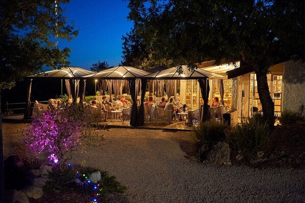 Restaurante al aire libre