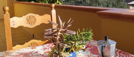 屋外ダイニングエリア