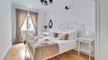 Grand Apartment, City View | 2 bedrooms, hypo-allergenic bedding, iron/ironing board, free WiFi