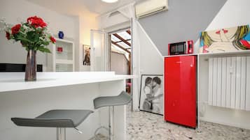 Apartment, Stadtblick | Wohnbereich