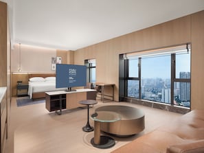 Suite, 1 habitación (View) | Escritorio, sistema de insonorización, wifi gratis y ropa de cama