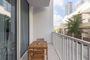 Deluxe Studio, City View | Balcony
