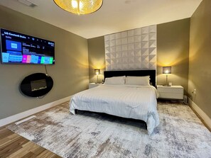 3 bedrooms, desk, travel cot, free WiFi - Your Cozy Escape Awaits - Relax, Unwind, and Feel at Home (Houston)
