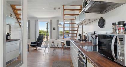 Holiday apartment for 4 with shared pool