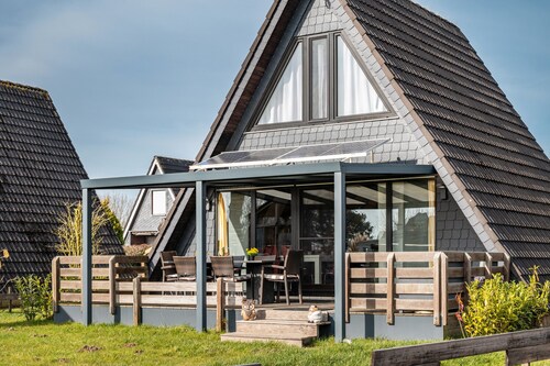 Ferienhaus 'Sonnenschein' mit privater Terrasse, privatem Garten und Wi-Fi