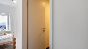 1 habitación, wifi gratis y ropa de cama