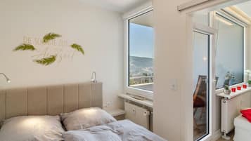 2 slaapkamers, een strijkplank/strijkijzer, gratis wifi, beddengoed