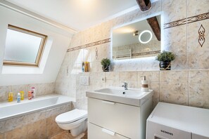 Ducha, secador de pelo, toallas