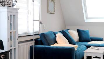 Fernseher, Stereoanlage