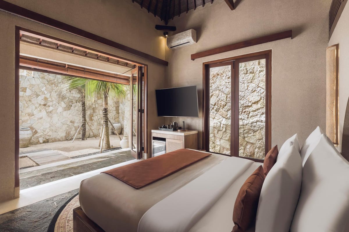 Suite Room | Bộ đồ giường cao cấp, minibar, bộ trải giường