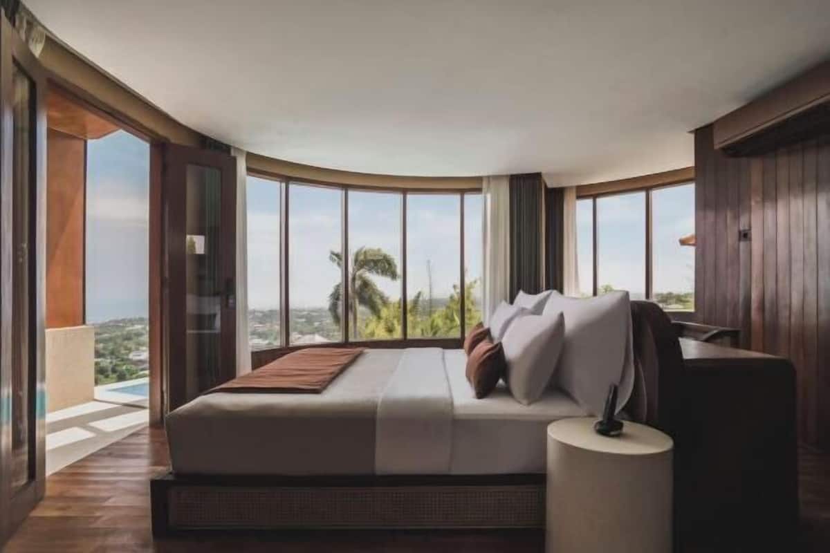 Bộ đồ giường cao cấp, minibar, bộ trải giường 