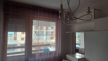 Apartment, 1 Bedroom, Smoking, Balcony | Interior