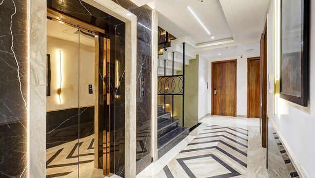 Interior entrance - Tyche Boutique & Suites  (New Delhi)