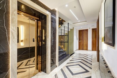 Tyche Boutique & Suites 