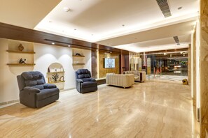 บริเวณนั่งเล่นที่ล็อบบี้