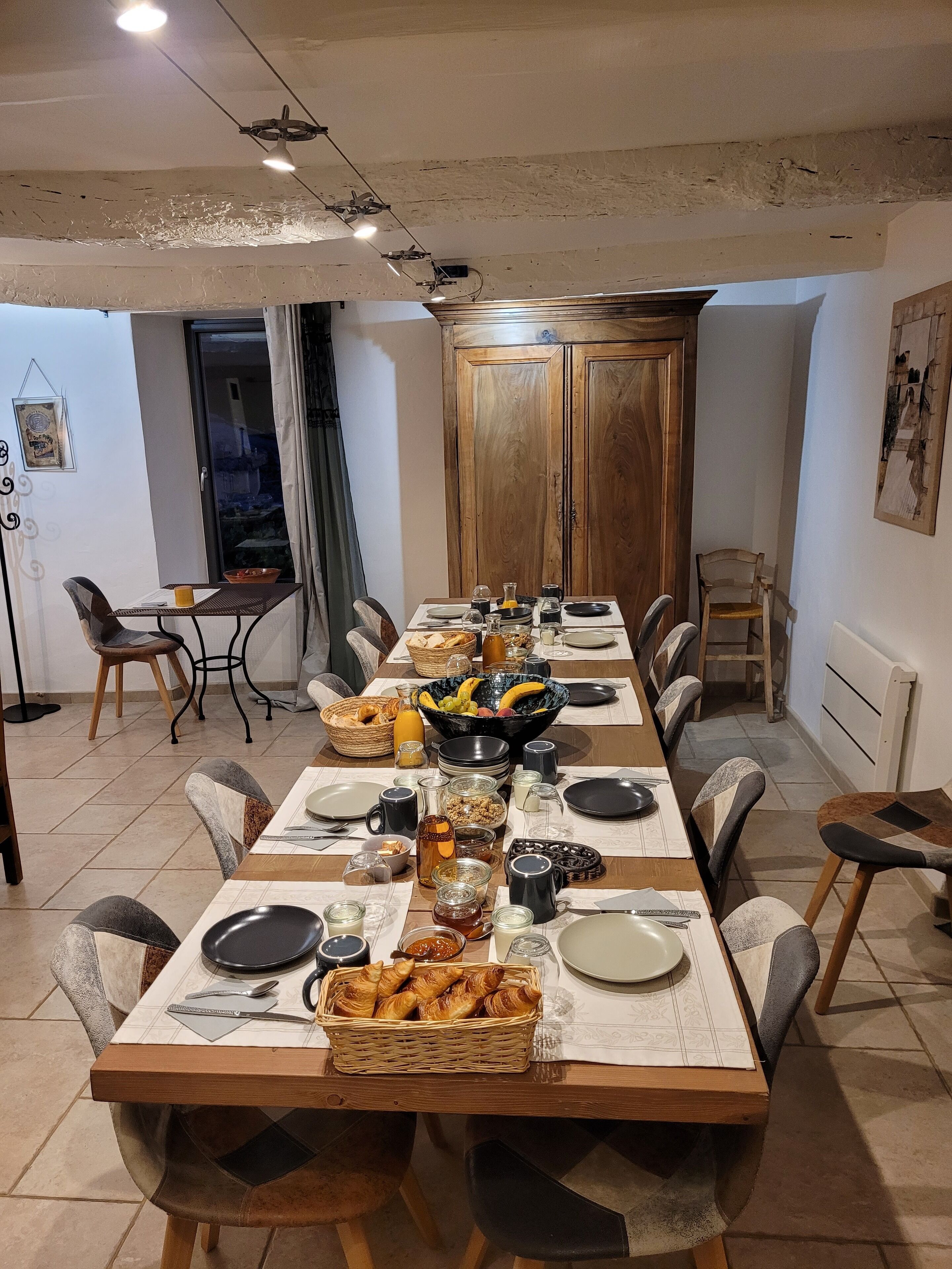 Petit déjeuner continental compris tous les jours