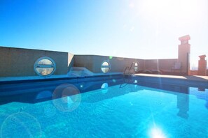 Leilighet – classic, 3 soverom | Basseng | Utendørsbasseng