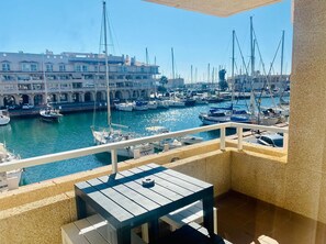 Classic Apartment, 3 Bedrooms | Balcony - Romantic Apartment in El Ejido With Garden (Almeria)