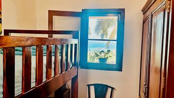Room, 2 Bedrooms, Smoking, Balcony | 3 bilik tidur