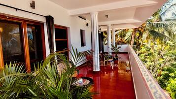 Room, 2 Bedrooms, Smoking, Balcony | Terrace/patio