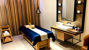 Deep-tissue massages, Swedish massages, Thai massages